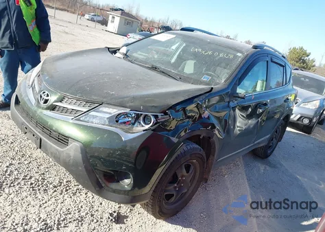 2013 Toyota Rav4 Le z USA, uszkodzony, nr VIN 2T3BFREV3DW070111